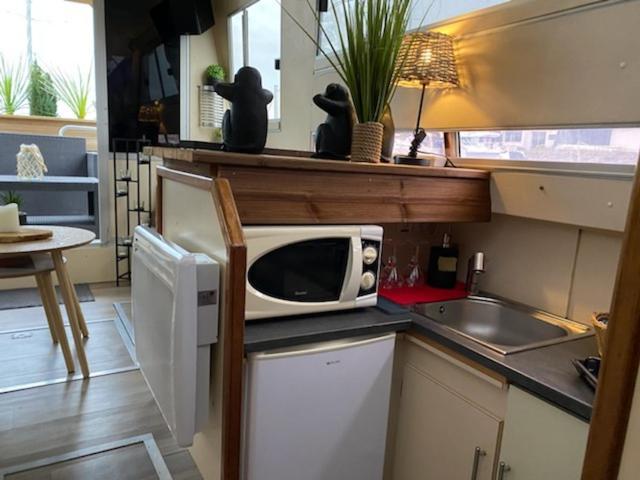 乌伊斯特勒昂 Magnifique Bateau Maison酒店 外观 照片