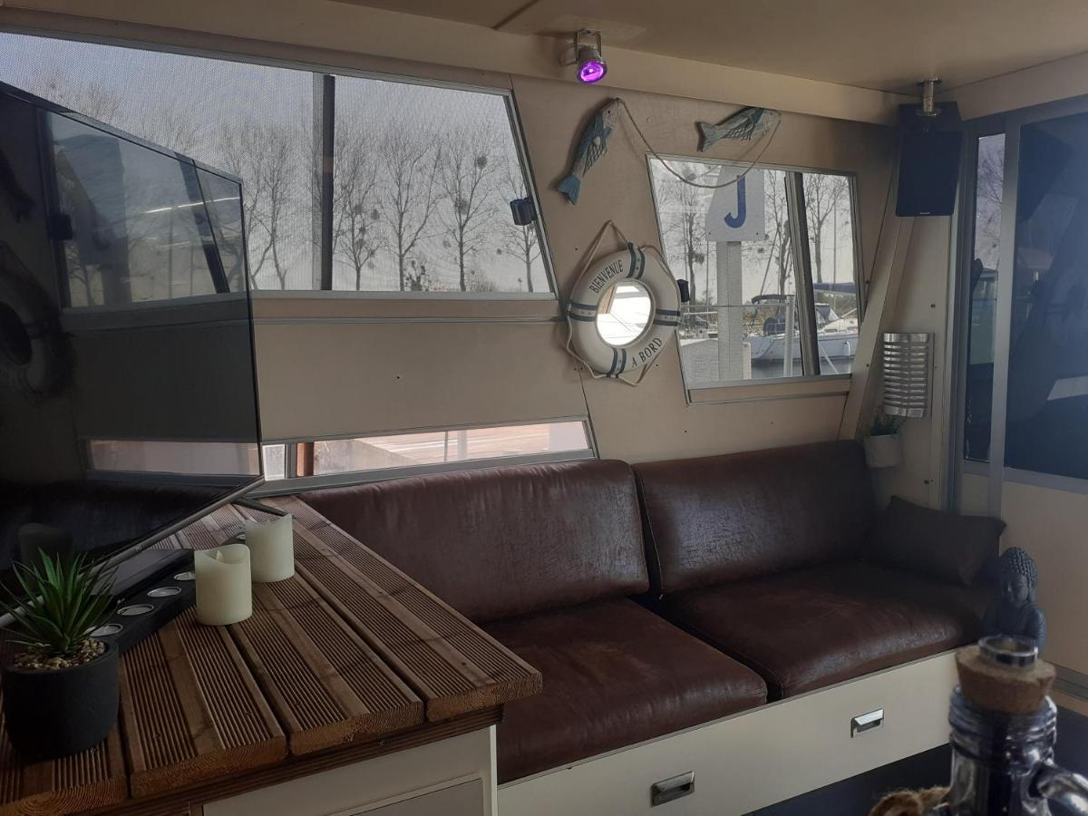 乌伊斯特勒昂 Magnifique Bateau Maison酒店 外观 照片